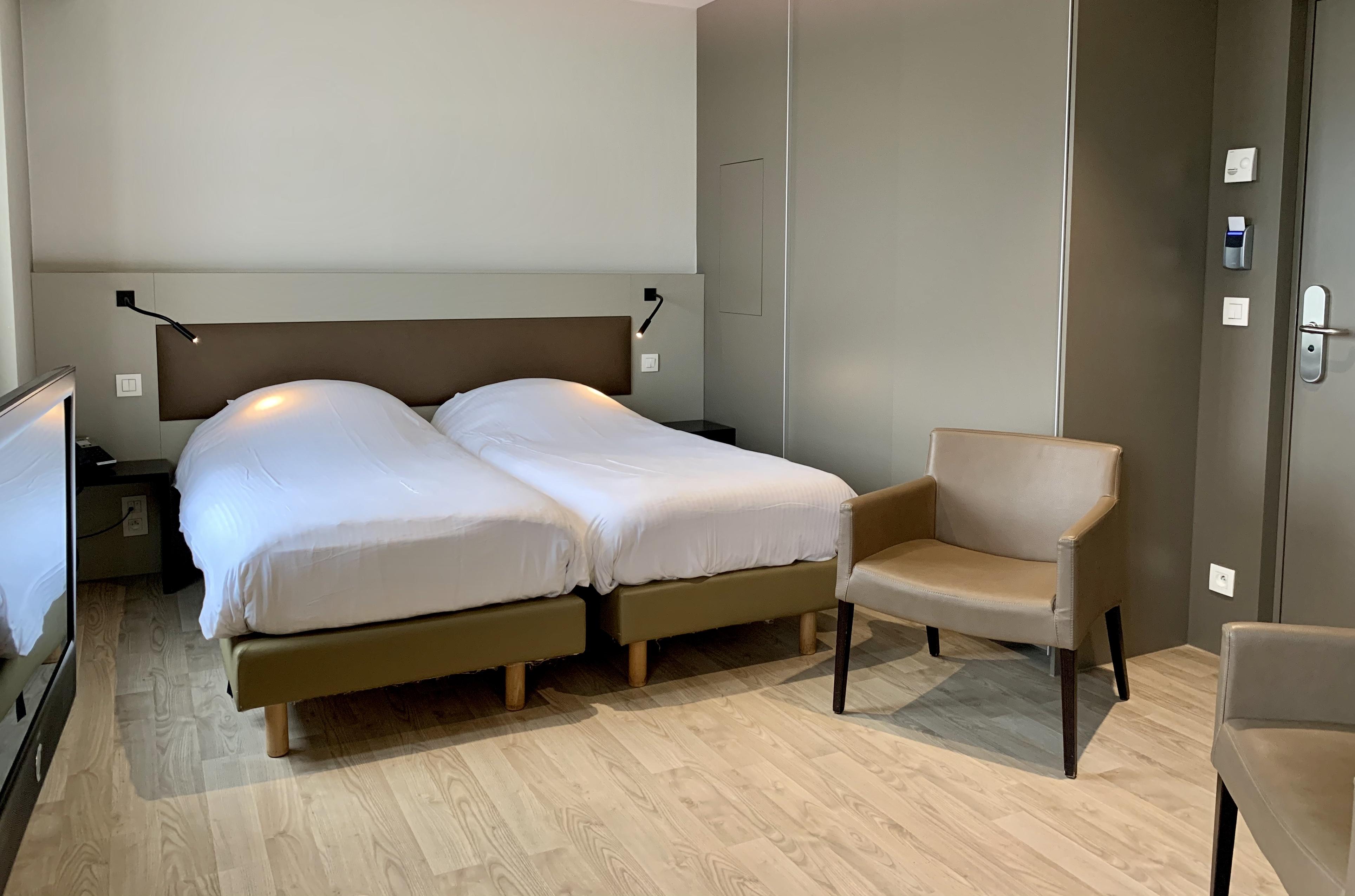 Castelnou Aparthotel Γάνδη Εξωτερικό φωτογραφία