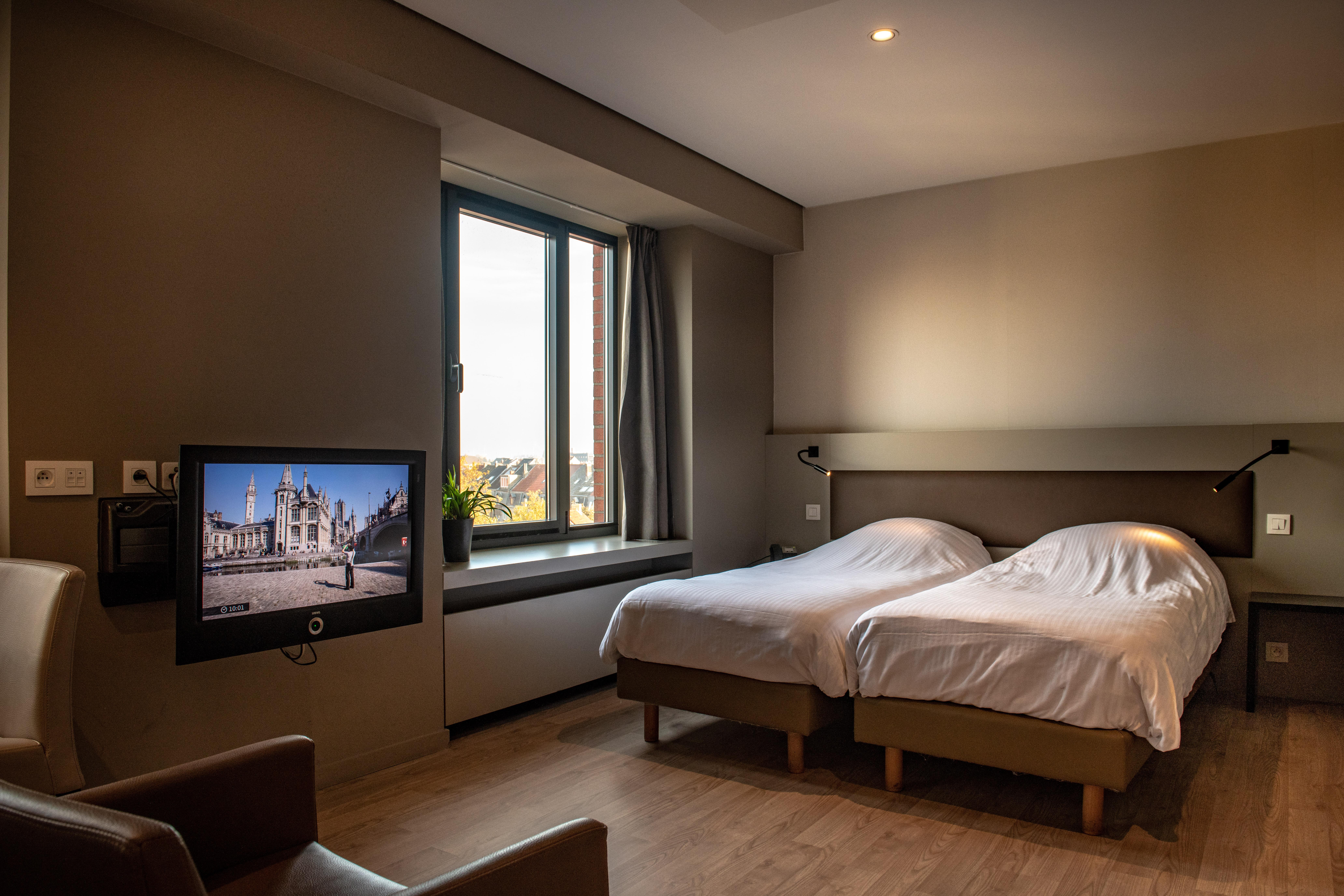 Castelnou Aparthotel Γάνδη Εξωτερικό φωτογραφία